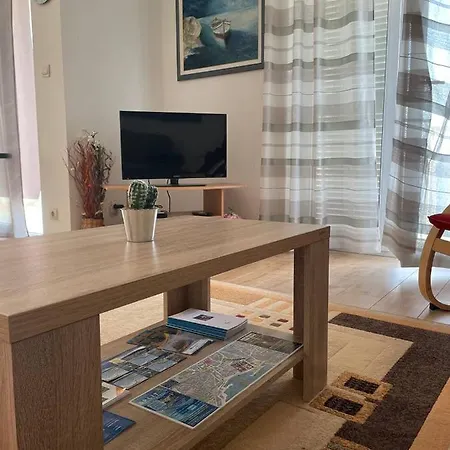Doris I Iris Lägenhet